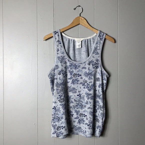 Lucky Brand Tops - LUCKY BRAND GRAY BLUE FLORAL PATTERN SCOOP NECK TANK TOP WOMENS SIZE MEDIUM